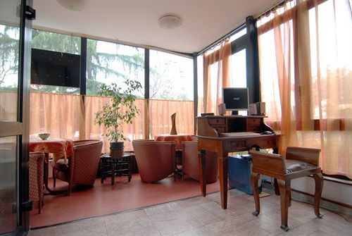 سكوبجي Hotel Vuk المظهر الخارجي الصورة
